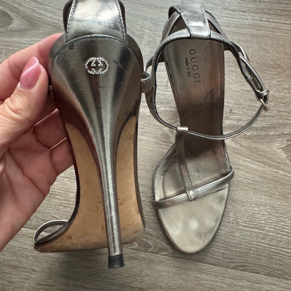 Gucci Women's Metallic Silver Heels